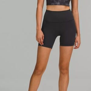 Lululemon Wunder Train HR Short 6”